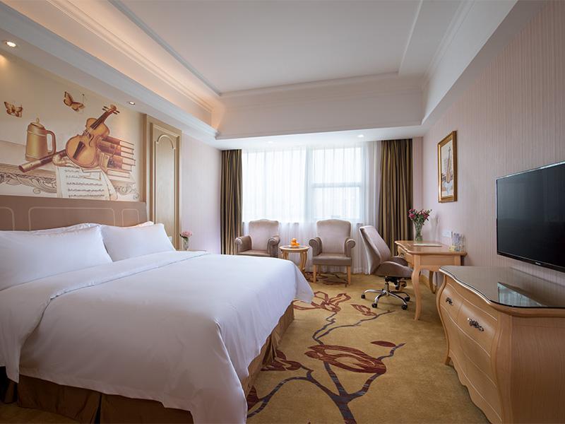 Vienna Hotel Banxuegang Road Shenzhen Zewnętrze zdjęcie